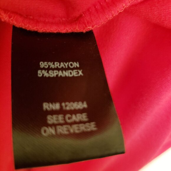 Torrid Tulip Hem Ruched Holiday Red Bodycon Skirt Size 2x EUC - Picture 4 of 9